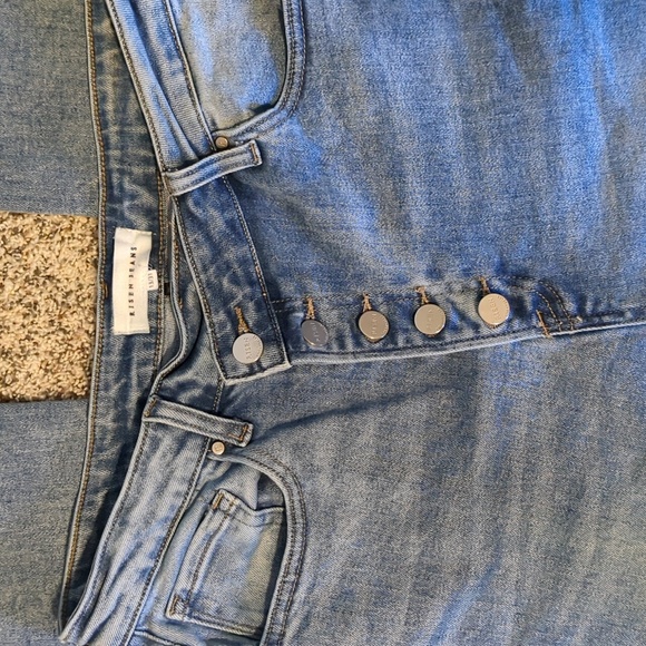 Risen Jeans asymmetrical button fly ankle crop raw edge jeans! - Picture 2 of 6